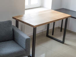 Biurko stolik z litego drewna dębowe 130x70 w stylu industrialnym FV23