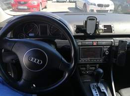 Audi a4 b6  w super stanie