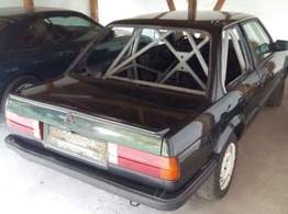 BMW E30 320 klatka bezpieczeństwa wąska lampa 