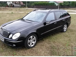 Mercedes-Benz Klasa E 2003r.