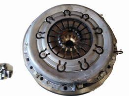 DWUMASA SPRZEGLO NISSAN QASHQAI 1.6 DIG-T 123104BB0A