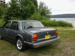  Oldsmobile Delta Royale 88 Brougham