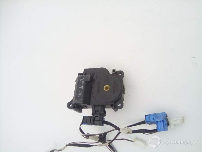SILNICZEK NAGRZEWNICY LEXUS IS220d 063800-0171 zdjęcie 1